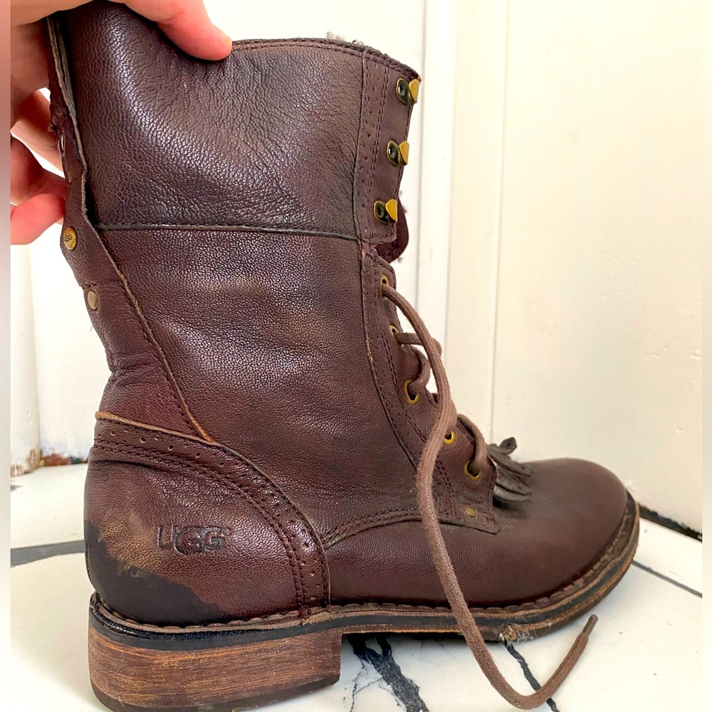 UGG leather & sheepskin lace-up kitty boots — 7.5
